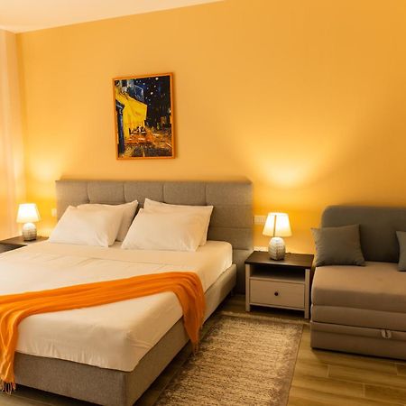 Costa Del Sol Hotel Durres Bagian luar foto