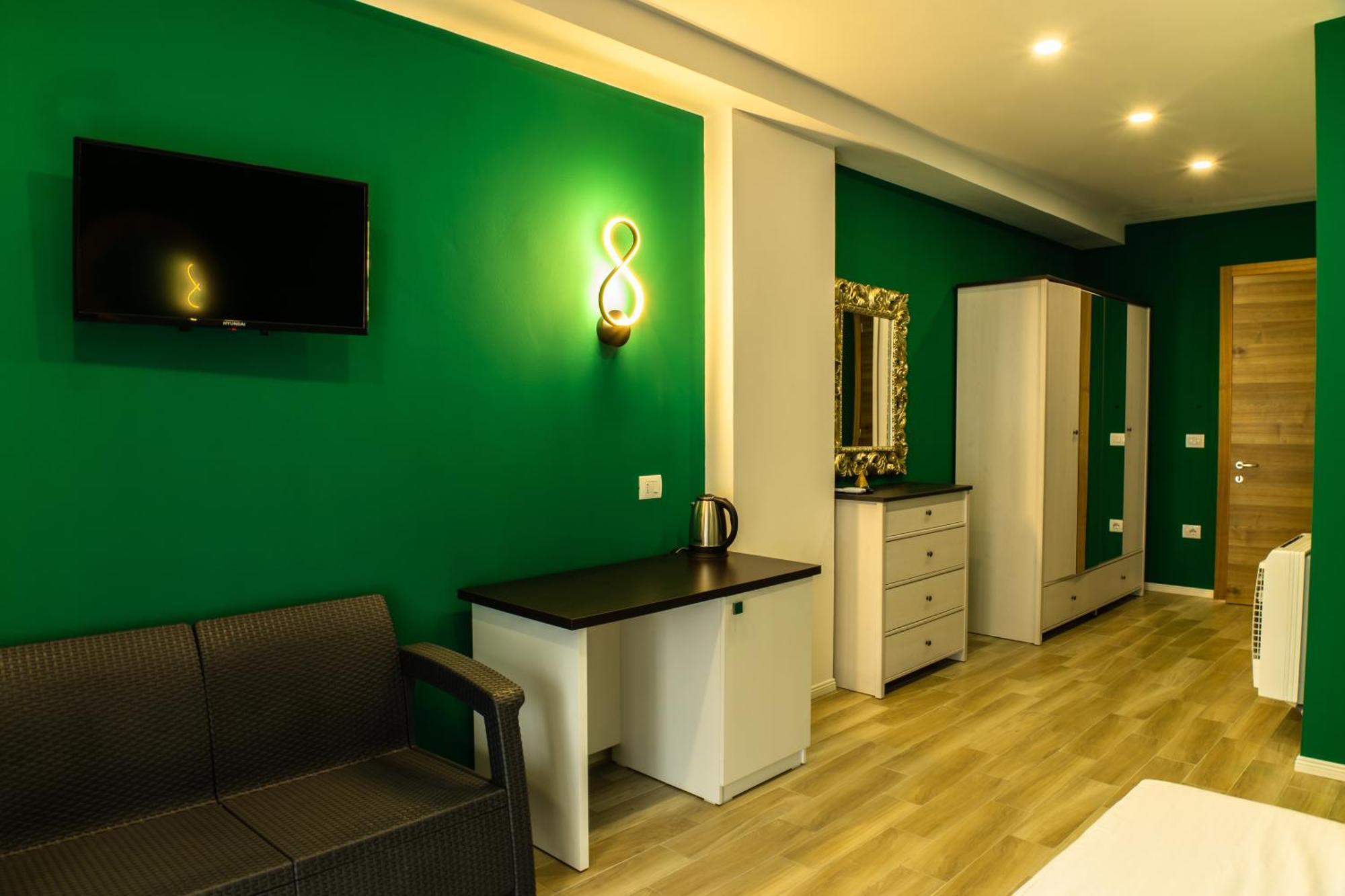Costa Del Sol Hotel Durres Bagian luar foto
